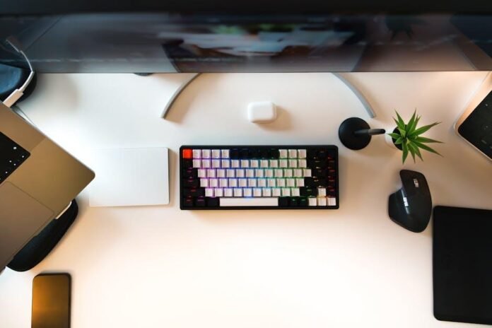 How to Organize Your Desk for Maximum Efficiency